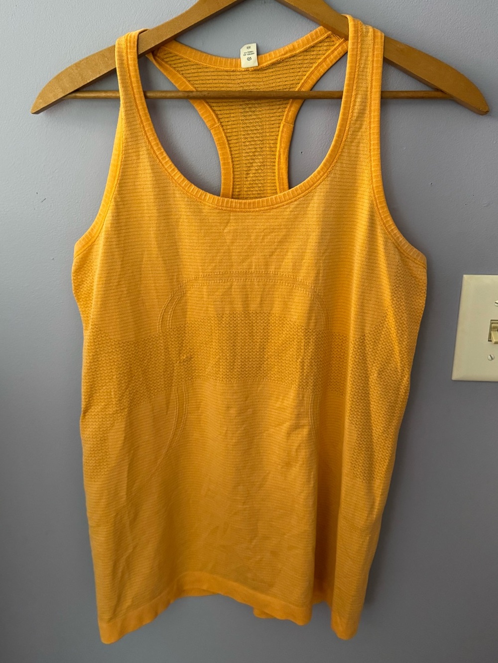 🦋Lululemon tank top🦋